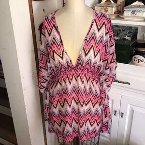 Southwest Boho beach dress coverup. Polyester flows. Pink and black pop!